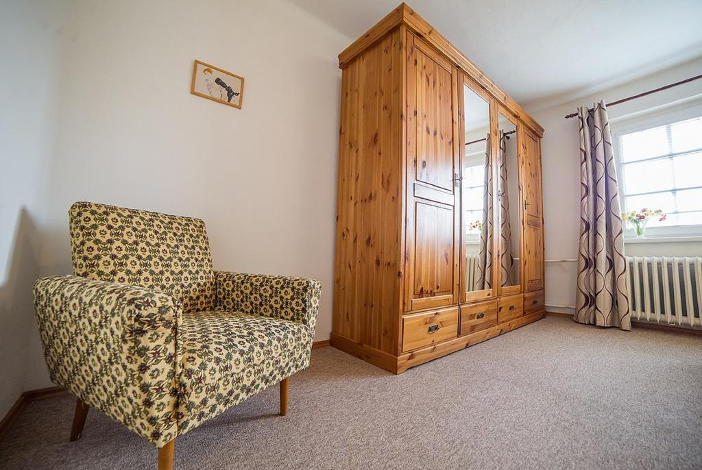 Jana Guest house