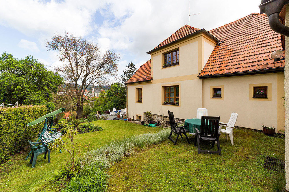 Jana Guest house 3*
