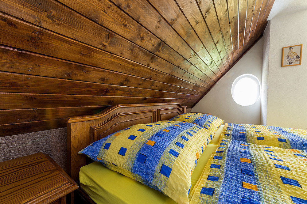 Jana Guest house